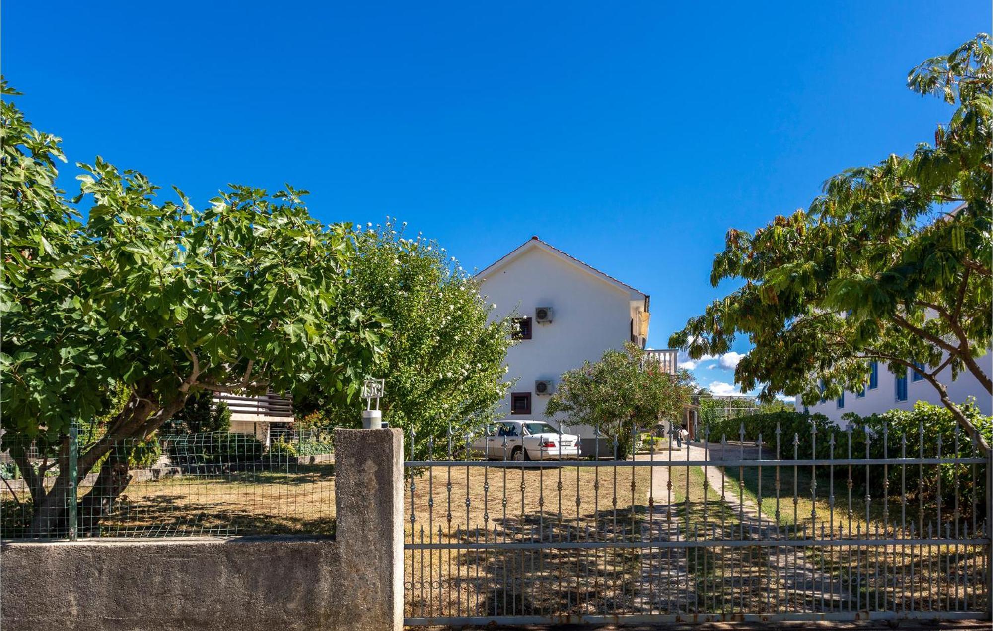 Nice Apartment In Jurandvor With Wifi Exterior photo