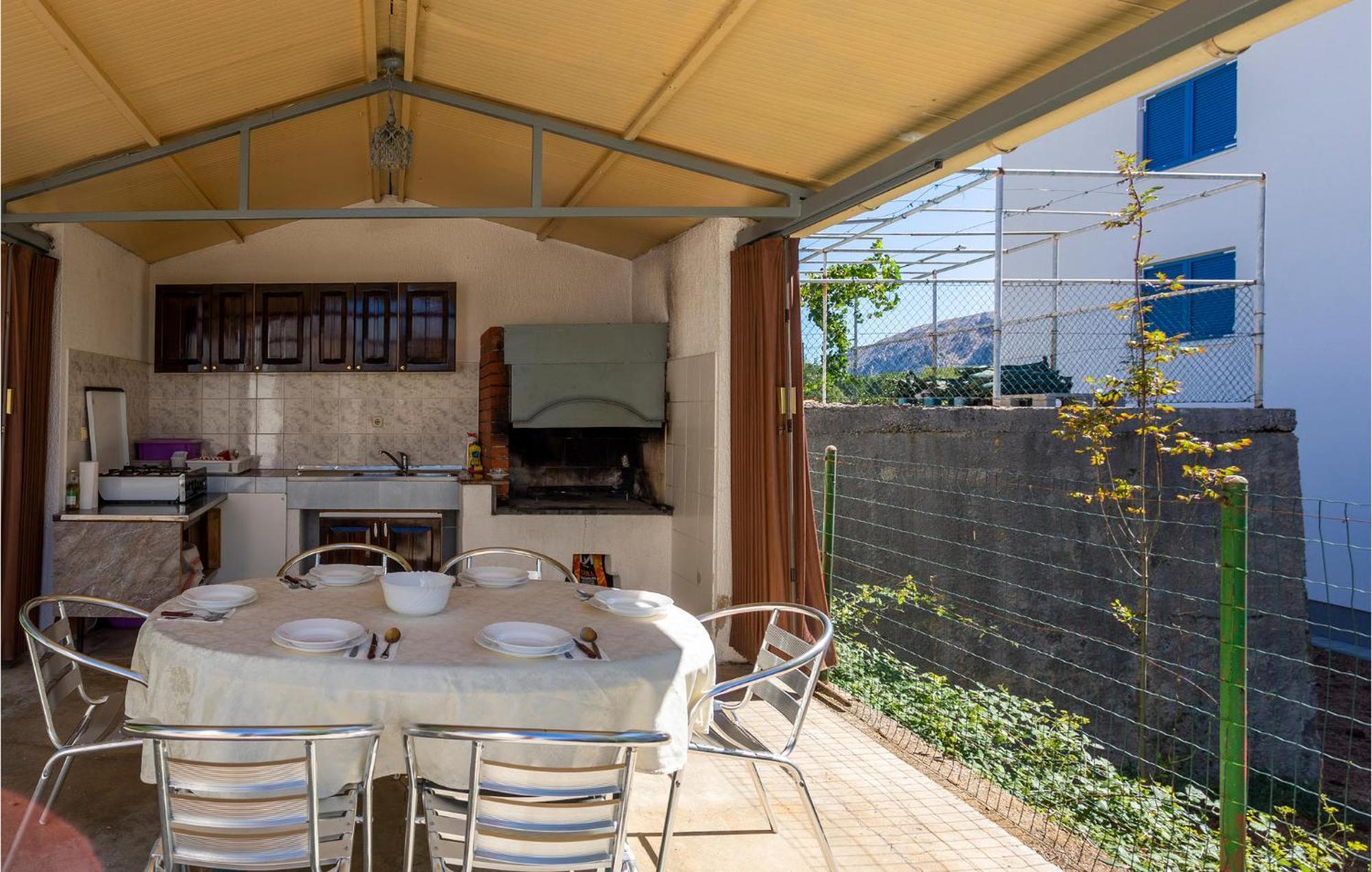 Nice Apartment In Jurandvor With Wifi Exterior photo